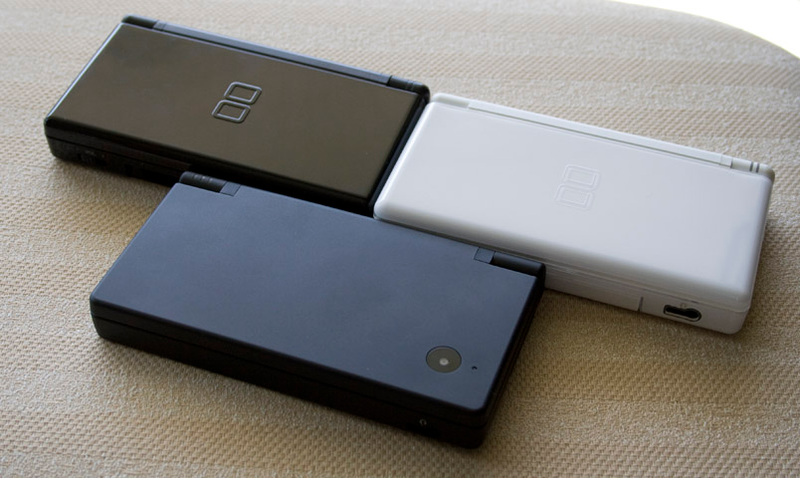 Illustration for article titled Nintendo DSi Review